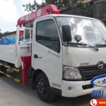 Xe tải HINO XZU730L 5 Tấn gắn cẩu UNIC UR-V345 3 Tấn 5 Khúc